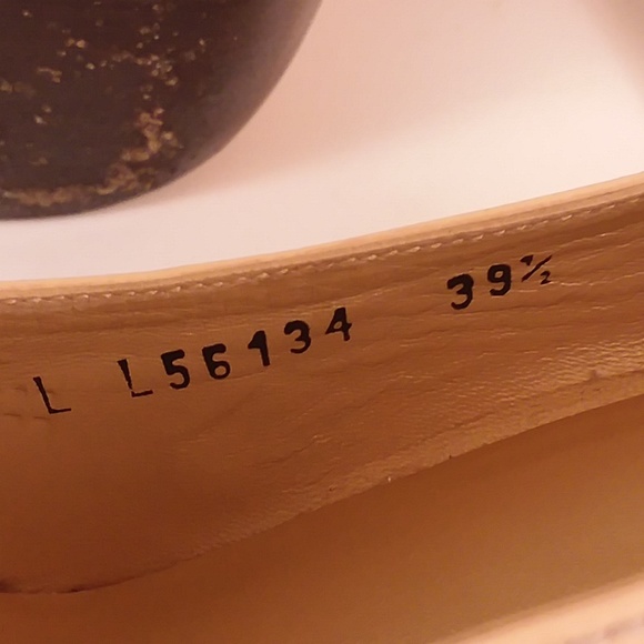 Stuart Weitzman Platswoon patent pump sz 9 - Picture 7 of 8